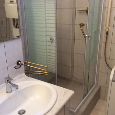 Гостевой дом Szundi Szobak Печ