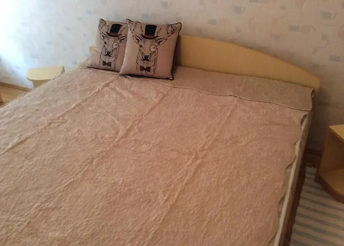 Szundi Szobak 3*