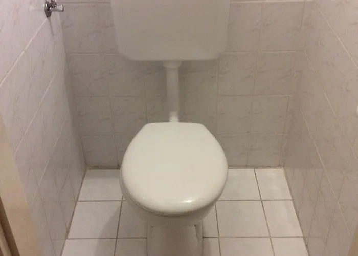 Szundi Szobak